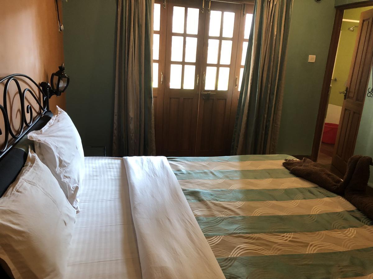 Sodder'S Gloria Anne Hotel Candolim Exterior photo